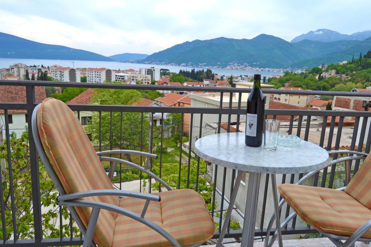 Tivat Apartments Esterno foto
