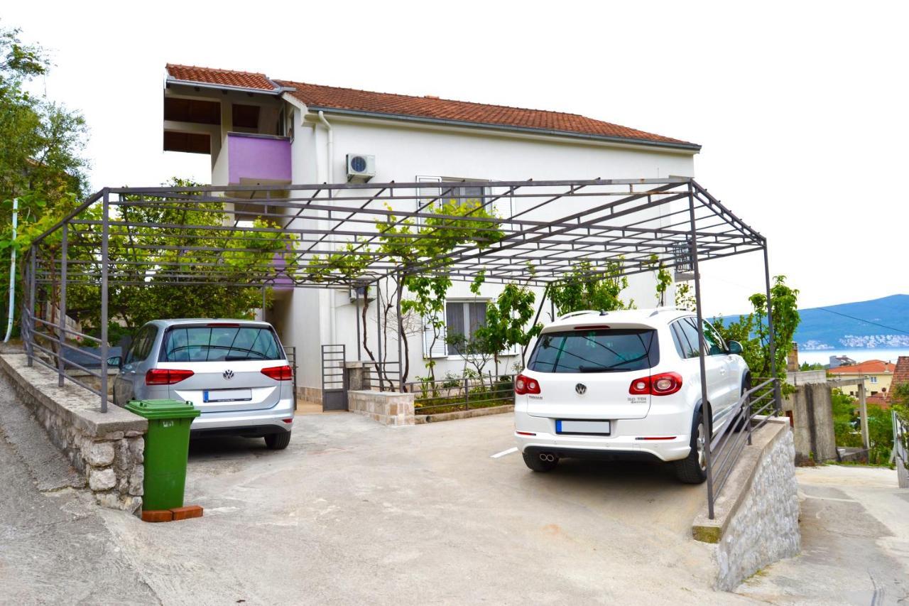 Tivat Apartments Esterno foto