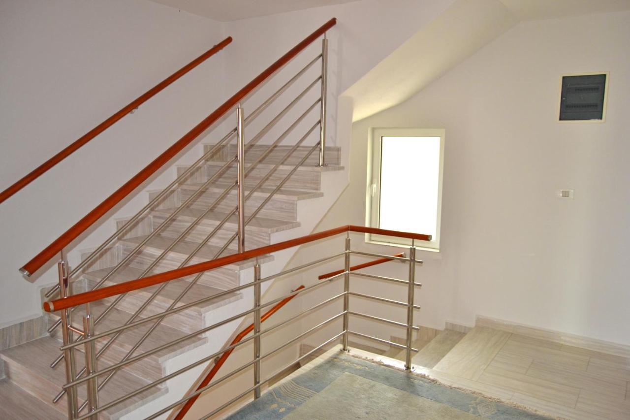 Tivat Apartments Esterno foto